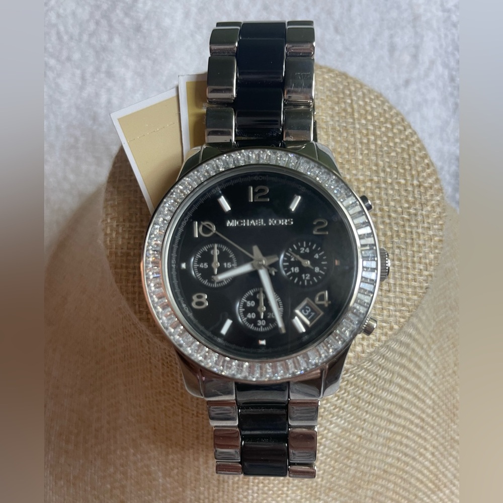 NWT Michael Kors Black Ceramic Watch Woth Swarovski Crystals
